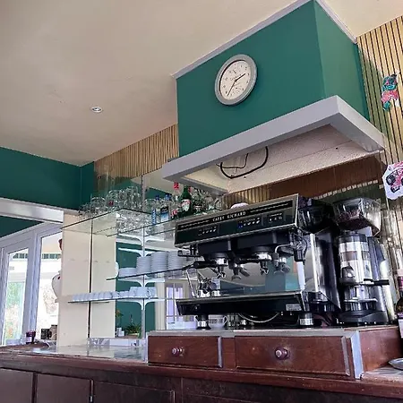 Hostellerie Saint Clement Hotel