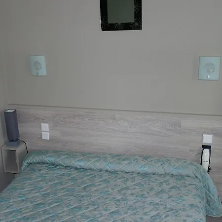 Hostellerie Saint Clement Hotel Vic-sur-Cère