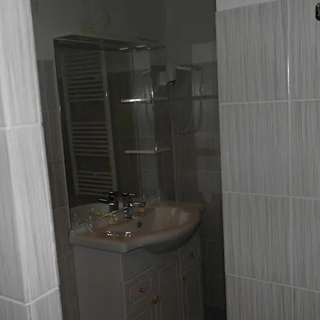 Hostellerie Saint Clement 3* Vic-sur-Cere
