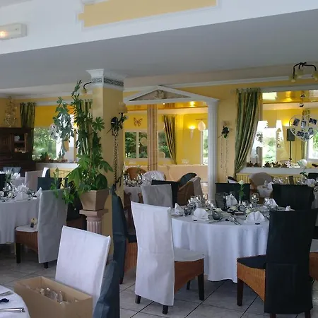 Hostellerie Saint Clement Vic-sur-Cere
